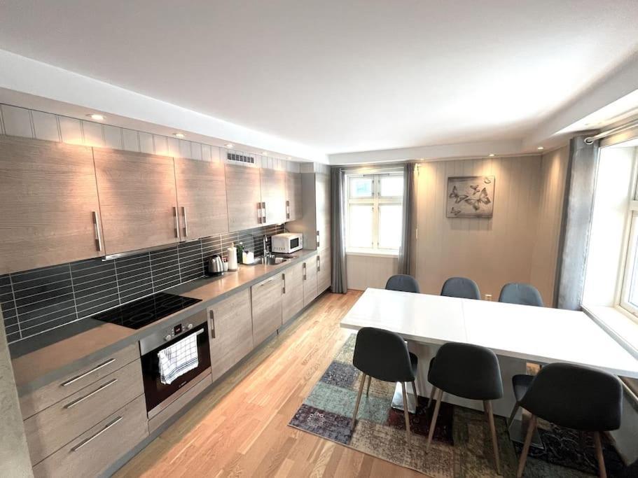 Skjomtind - Modern Apartment With Free Parking Narvik Kültér fotó