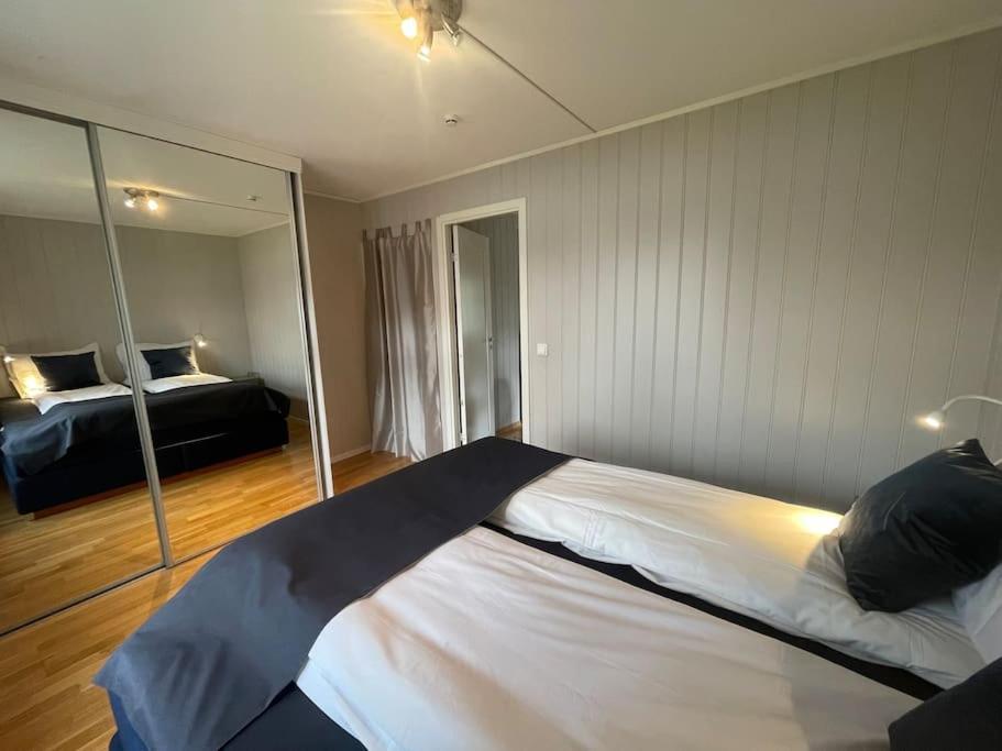 Skjomtind - Modern Apartment With Free Parking Narvik Kültér fotó